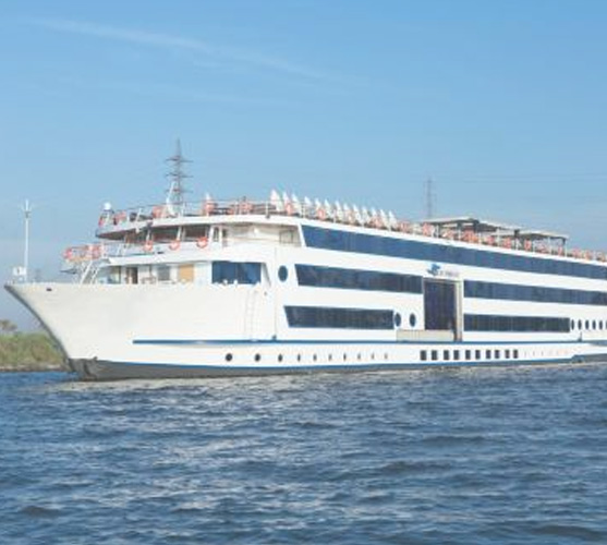 Nile cruise